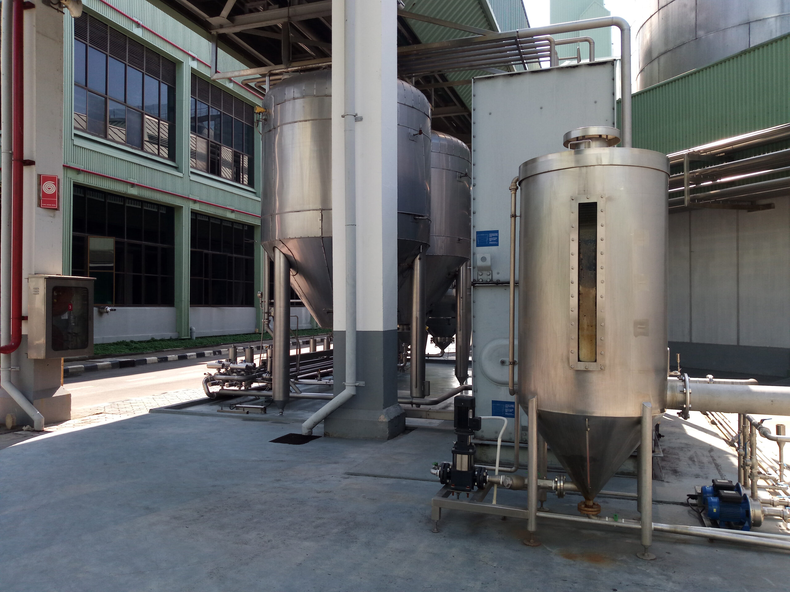 Why Your Microbrewery Needs An On-site Nitrogen Generator